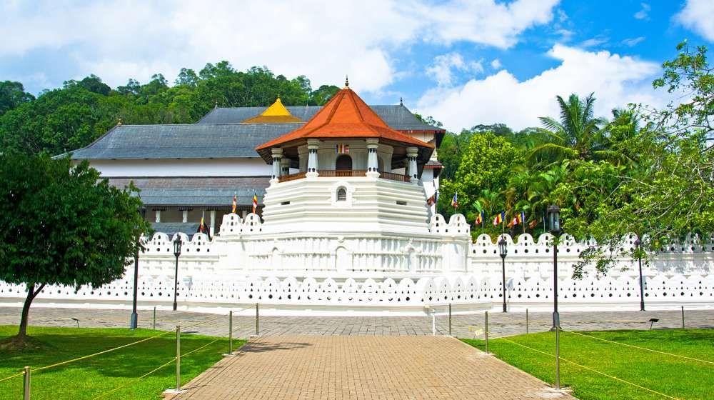 Temple of the Tooth Relic, Kandy, Sri lanka