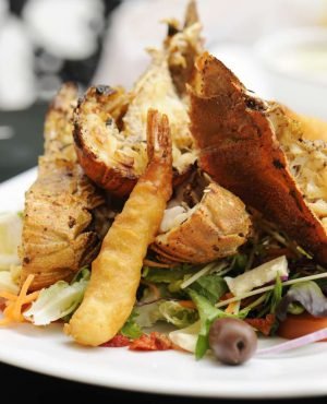 seafood-platter-183384304-927c5506c258474dbe89f0e3d21d06ae